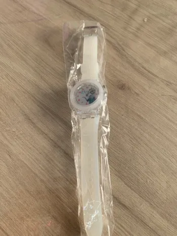 montre reine des neige  fille