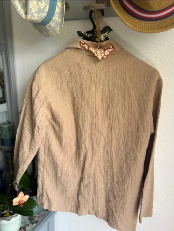 Jolie blazer en gaz de coton neuf étiquette T1 - photo numéro 5