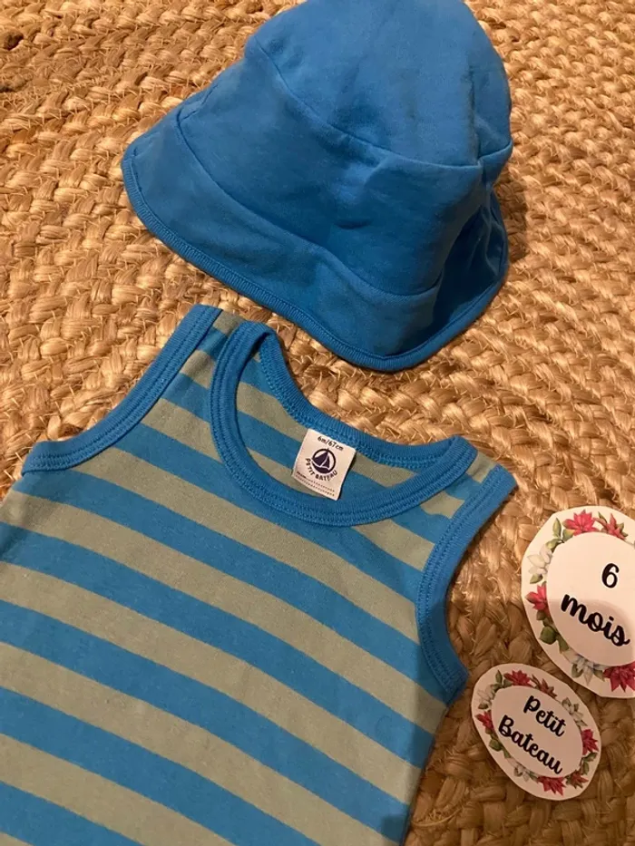 Barboteuse/body et son bonnet taille 6 mois - photo numéro 3