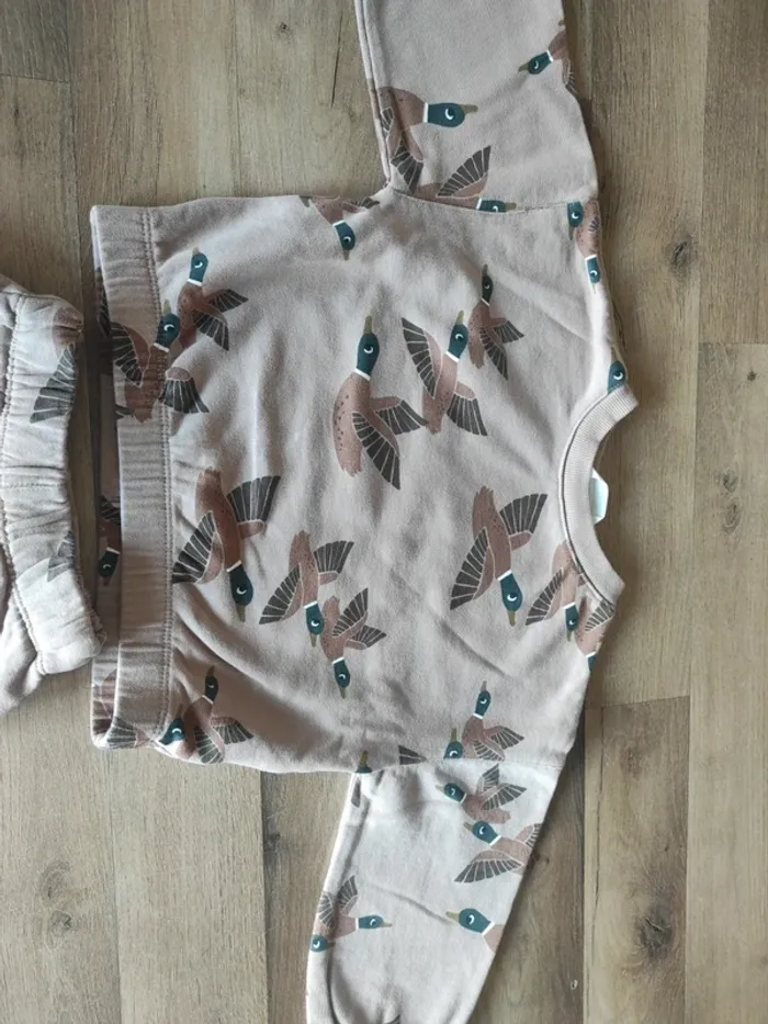 Tenue H&M 4 ans canards - photo numéro 2