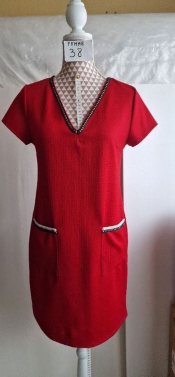 Robe, rouge, en bon état, en polyester &elasthanne