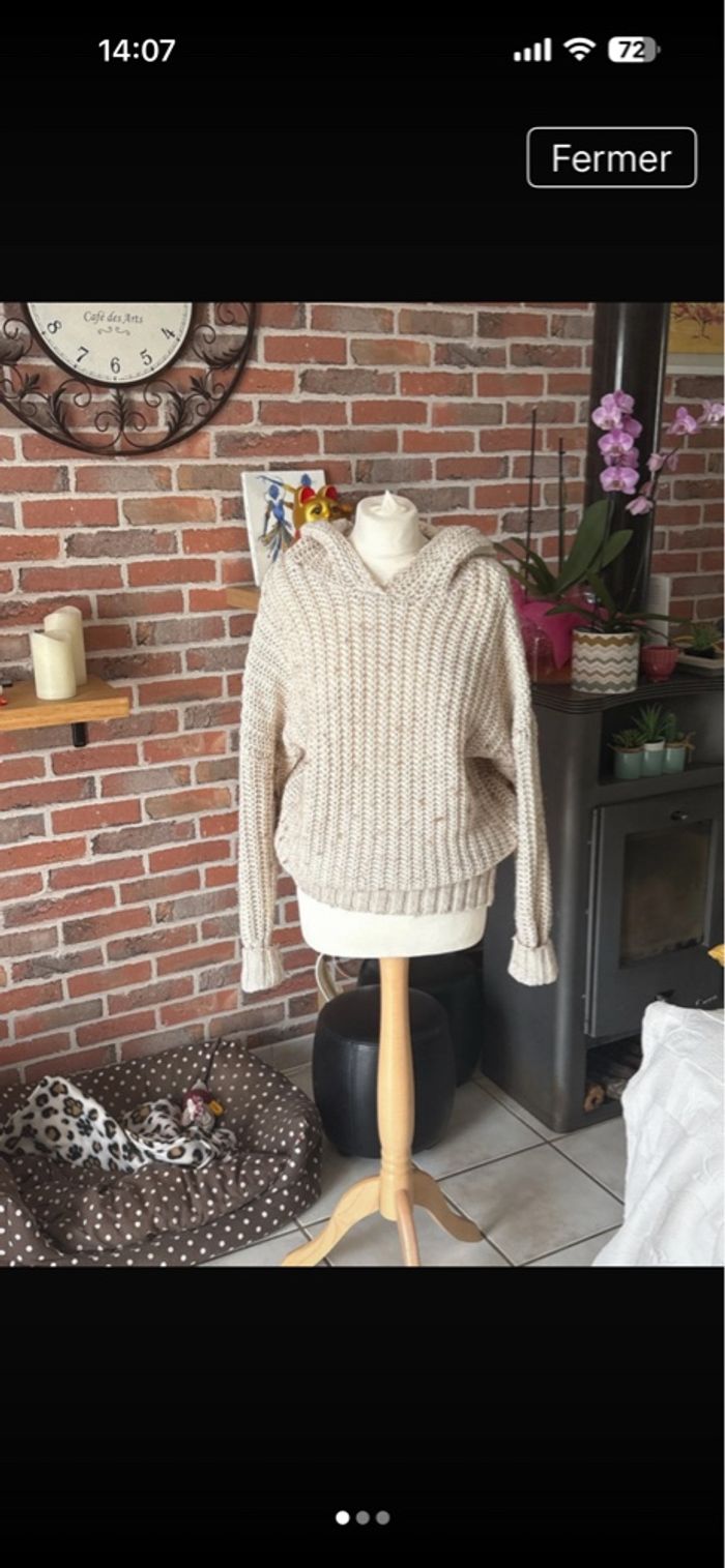 Pull femme capuche M/L sans marque