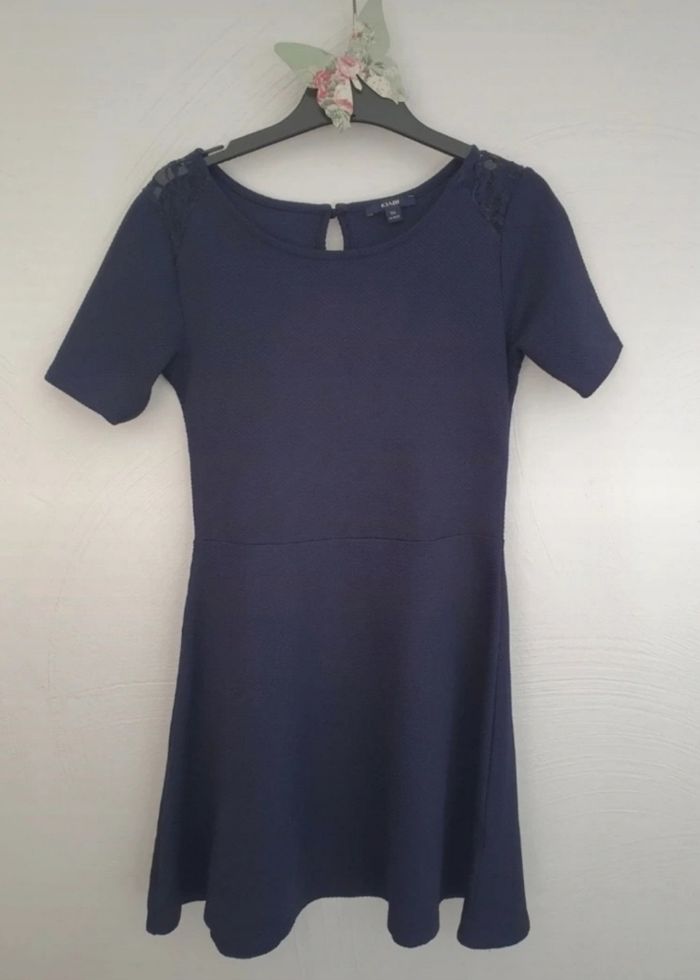 Robe marine kiabi 12 ans