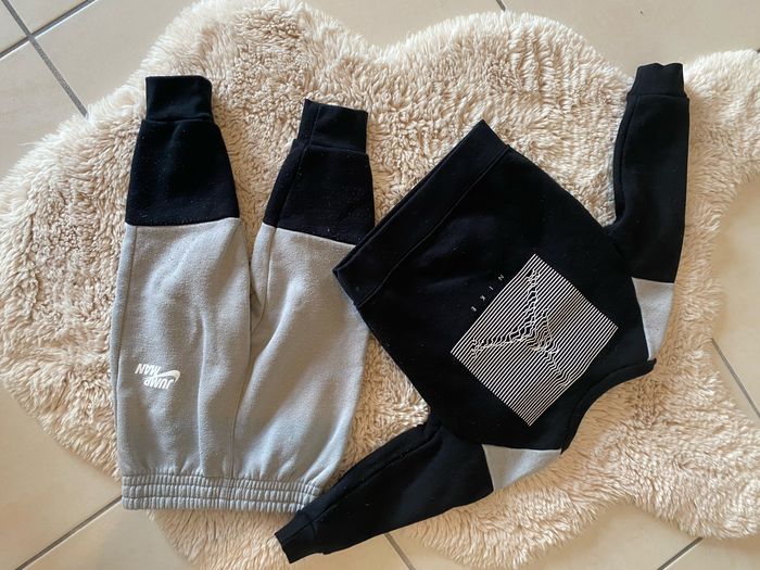 Lots ensembles jogging - photo numéro 5