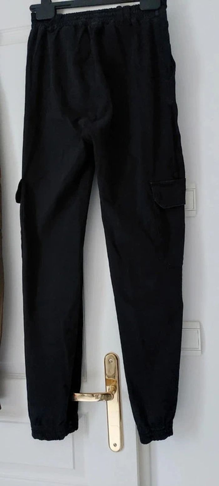 Lot de 2 pantalons cargo kaki et noir - photo numéro 9