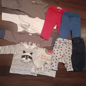 Lot vêtements bébé