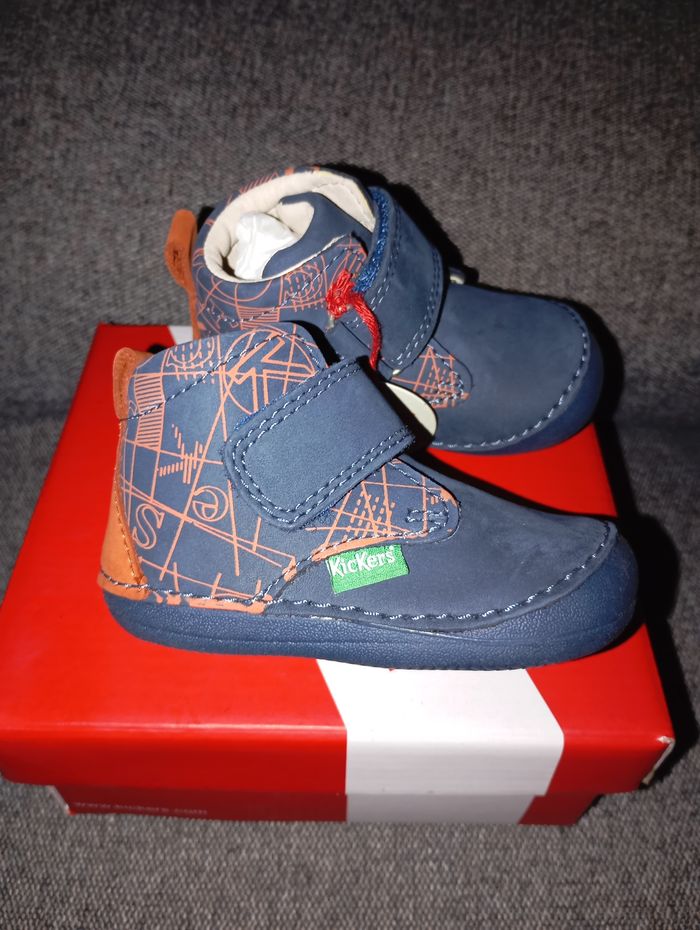 Kickers neuves mixte en taille 18 - photo numéro 3