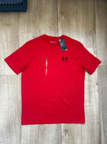 T-shirt Under armour rouge L