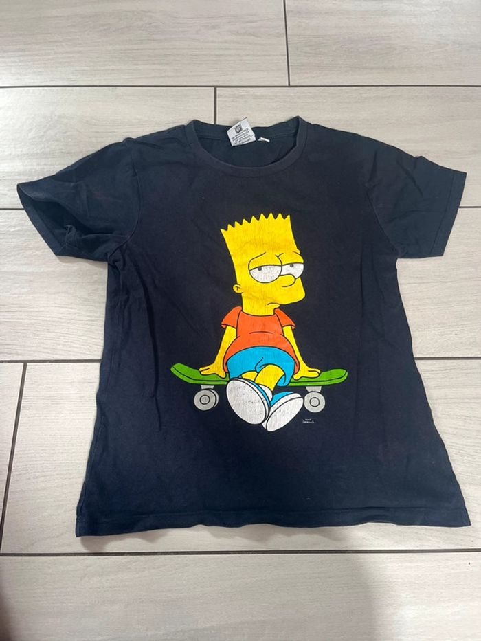 Tee-shirt Bart taille 8 ans