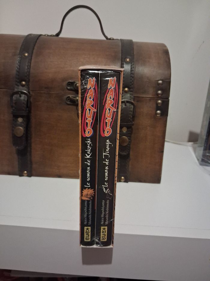 Coffret roman les Sensei de Naruto le roman de Jiraya et le roman de Kakashi - photo numéro 3