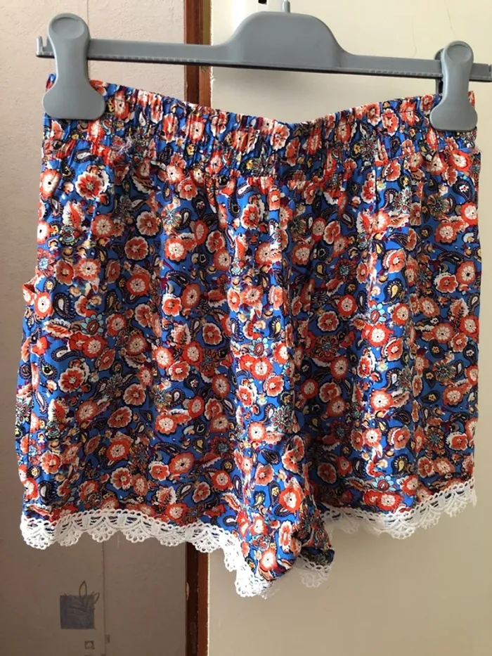 Short taille 36/38 - photo numéro 4
