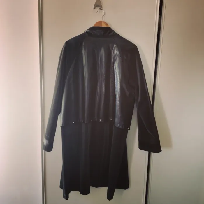 Long manteau imperméable ET dieu créa la femme T44 - photo numéro 2