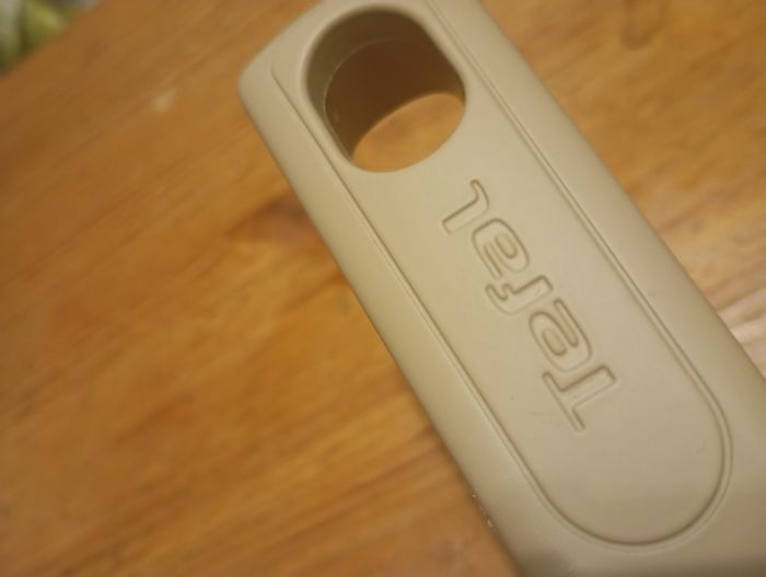 Poêle TEFAL neuf avec son couvercle - photo numéro 4