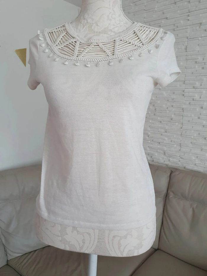 Haut tee shirt blanc creme ethnique H&M taille S 36 - photo numéro 2