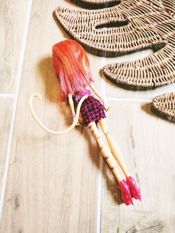 🦇Monster High - Poupée/doll Toralei coffin bean- marque Mattel - MH39 - photo numéro 3