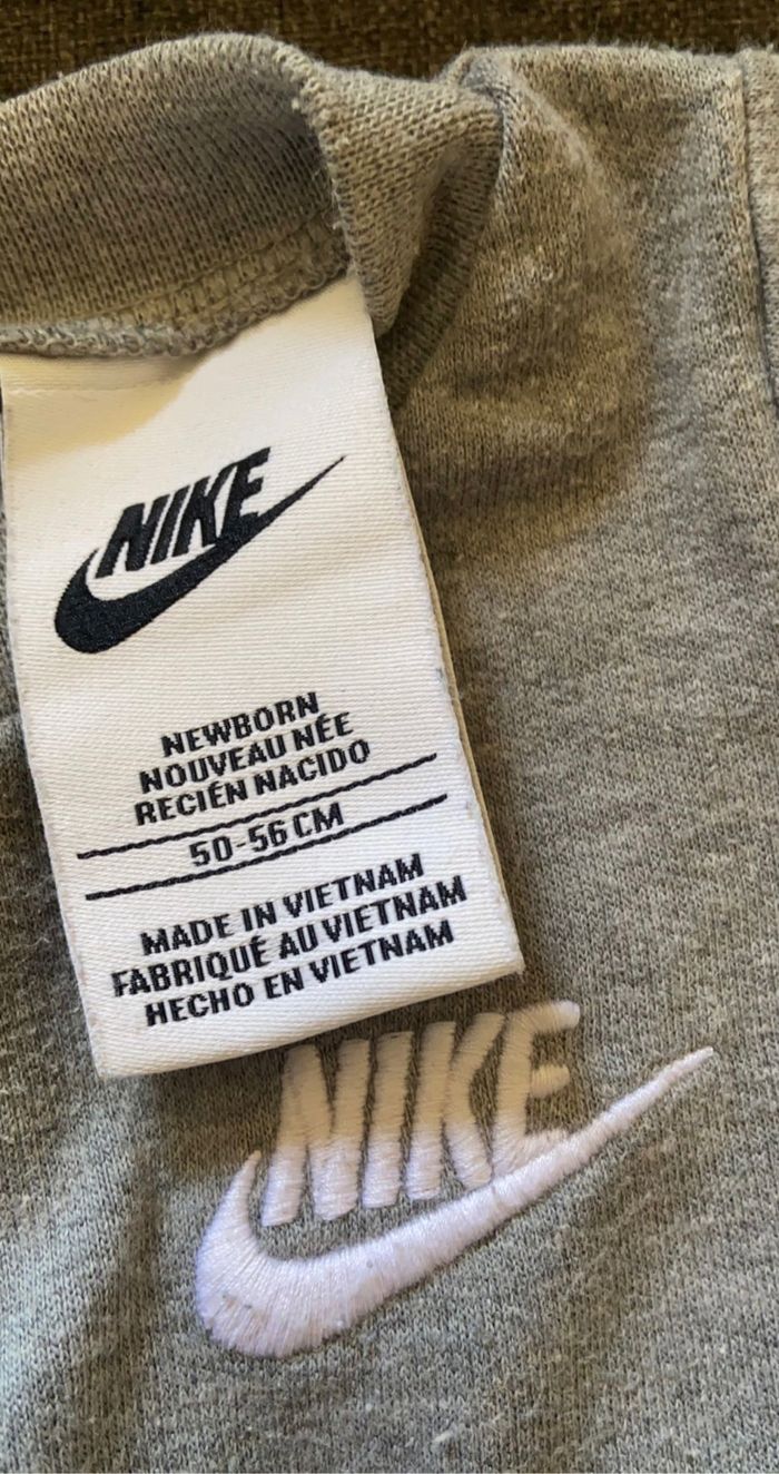 Combi nike - photo numéro 2