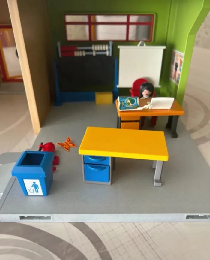 L’école + la classe Playmobil - photo numéro 5