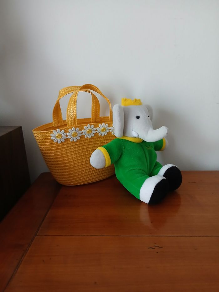 Doudou-Peluche Babar avec grelot *18 cm - photo numéro 6