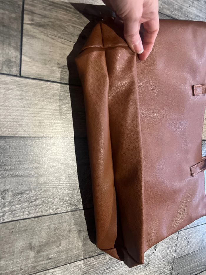 Très beau sac à main . - photo numéro 5