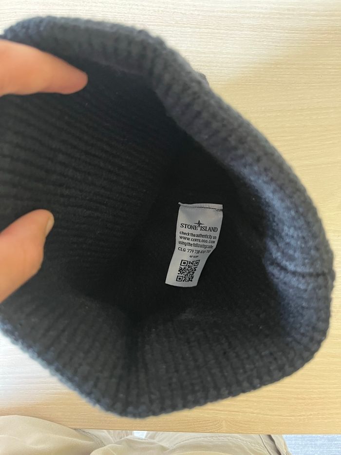 Bonnet Stone Islande - photo numéro 5