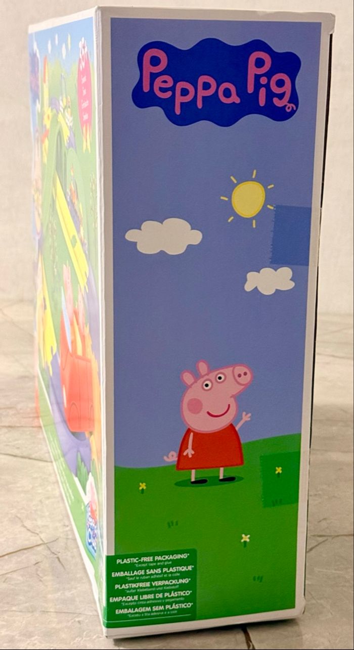 Peppa Pig Le circuit en ville de Peppa avec route modulable - photo numéro 3