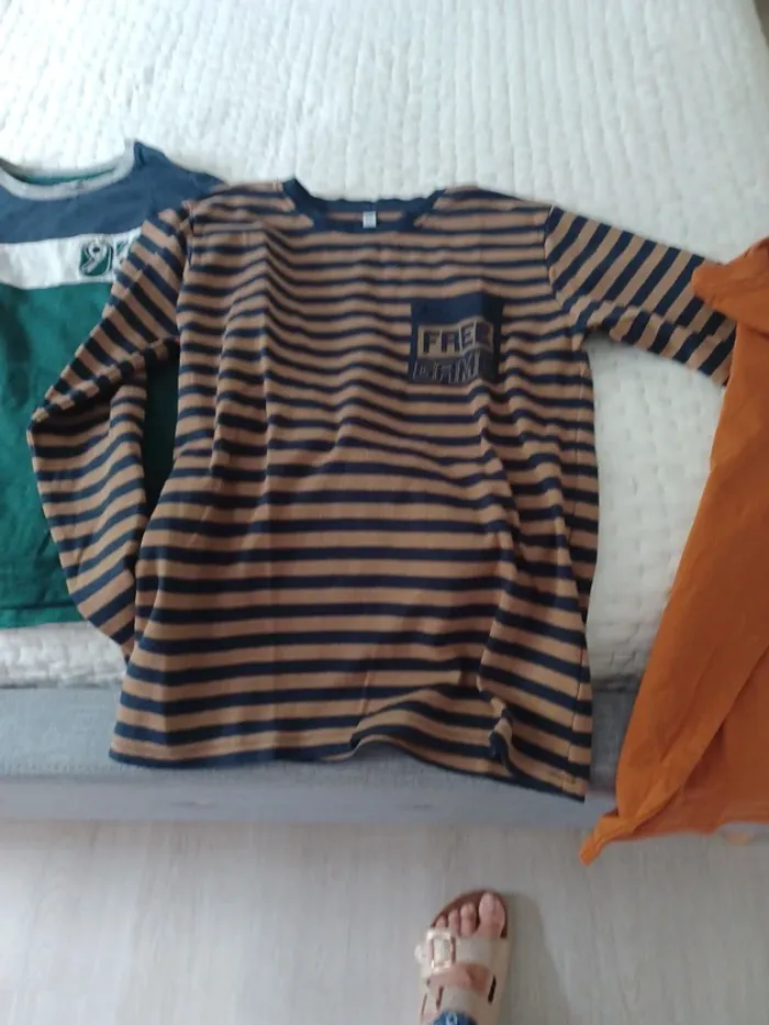 Lot 4 tee shirts manches longues - photo numéro 4
