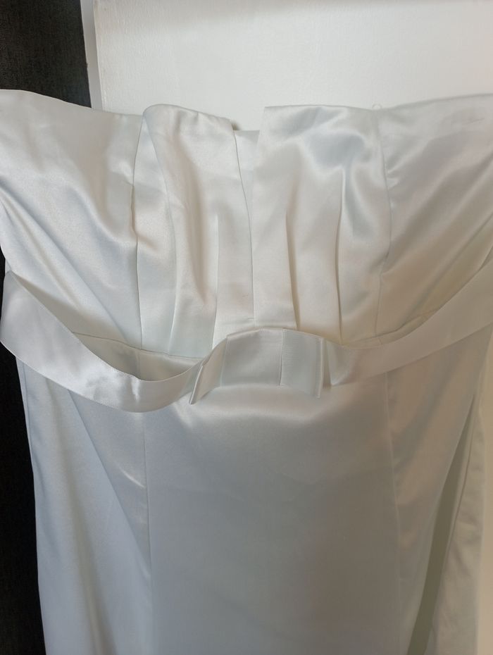 Robe blanche sans manches - photo numéro 3