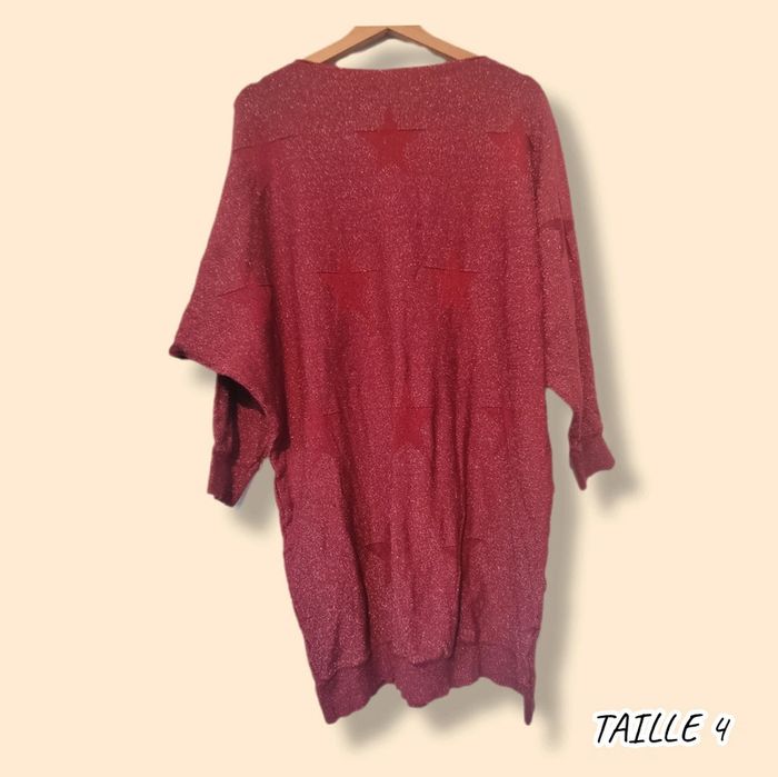 Pull étoile 🌟 taille 4