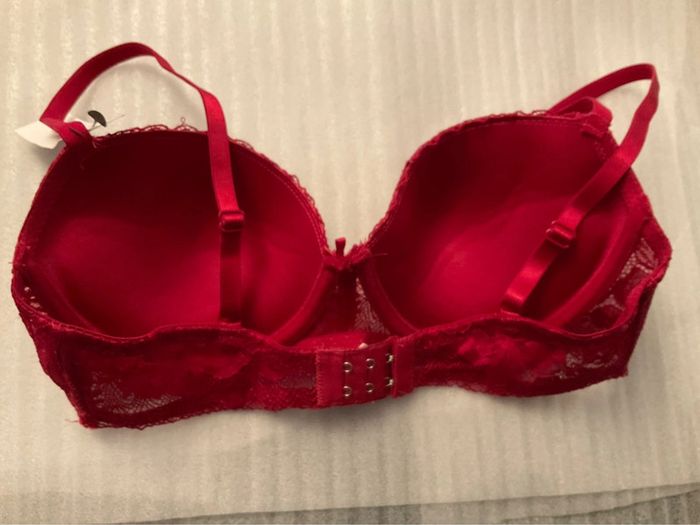 Soutien-gorge rouge Manoukian neuf - photo numéro 4