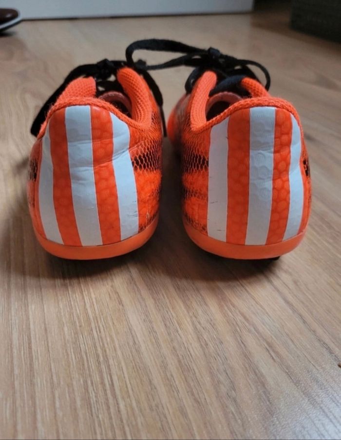 Crampons de foot - photo numéro 2