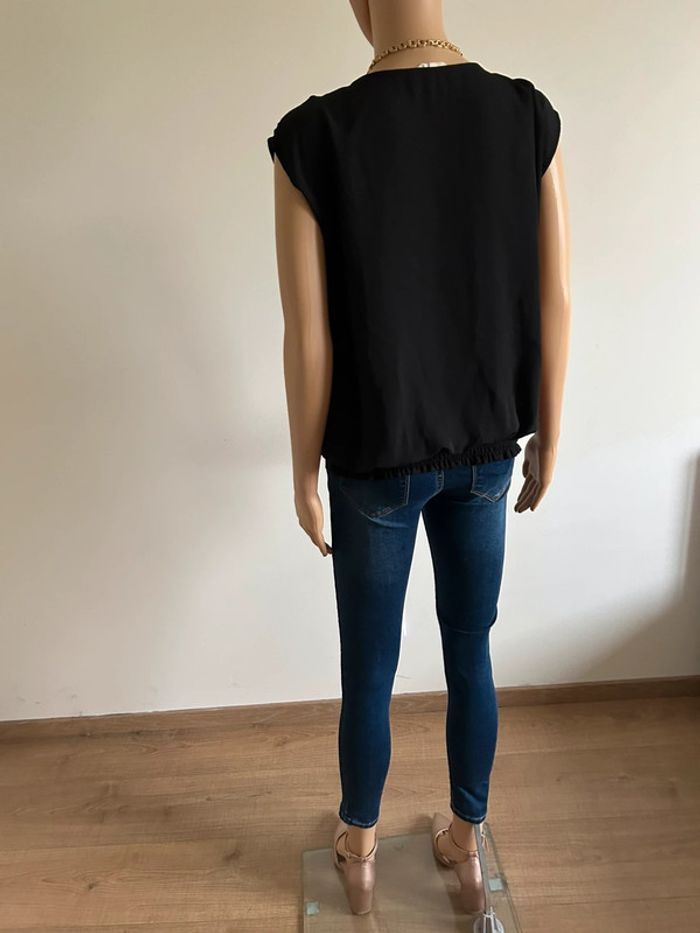 Blouse noire et dorée sans manches Naf Naf taille 36 jamais portée - photo numéro 10