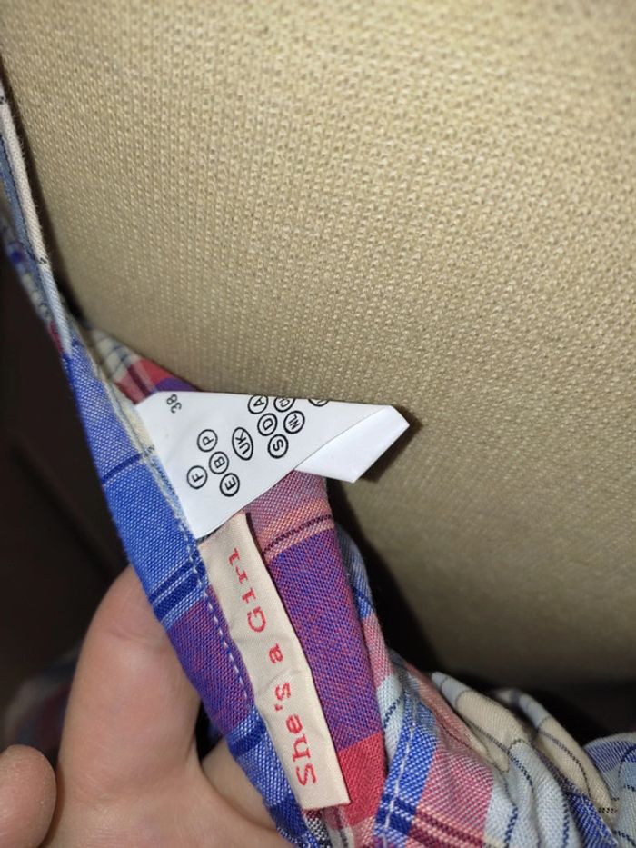 Petit haut débardeur neuf - photo numéro 3