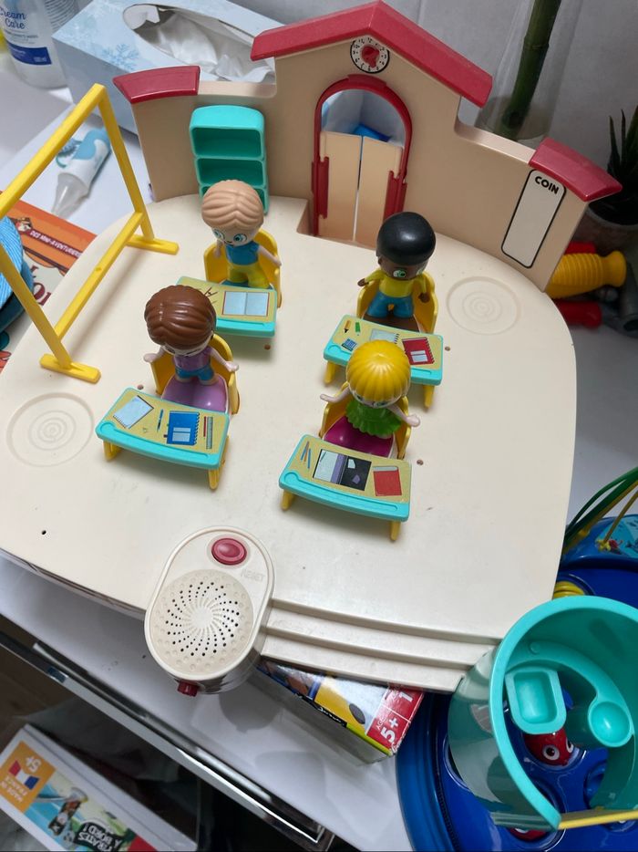 Lot de jouets en l’état - photo numéro 8