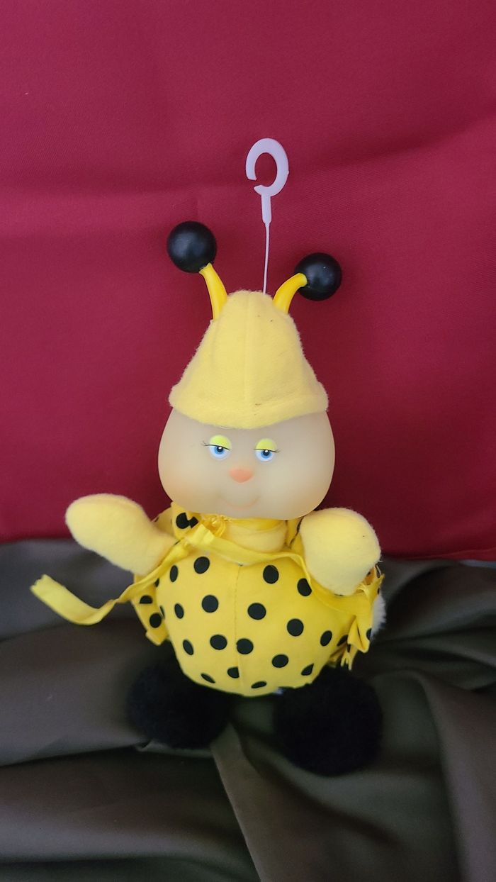 Peluche doudou Luciole Coccinelle Toto Phosphorescente Ajena Vintage - photo numéro 3