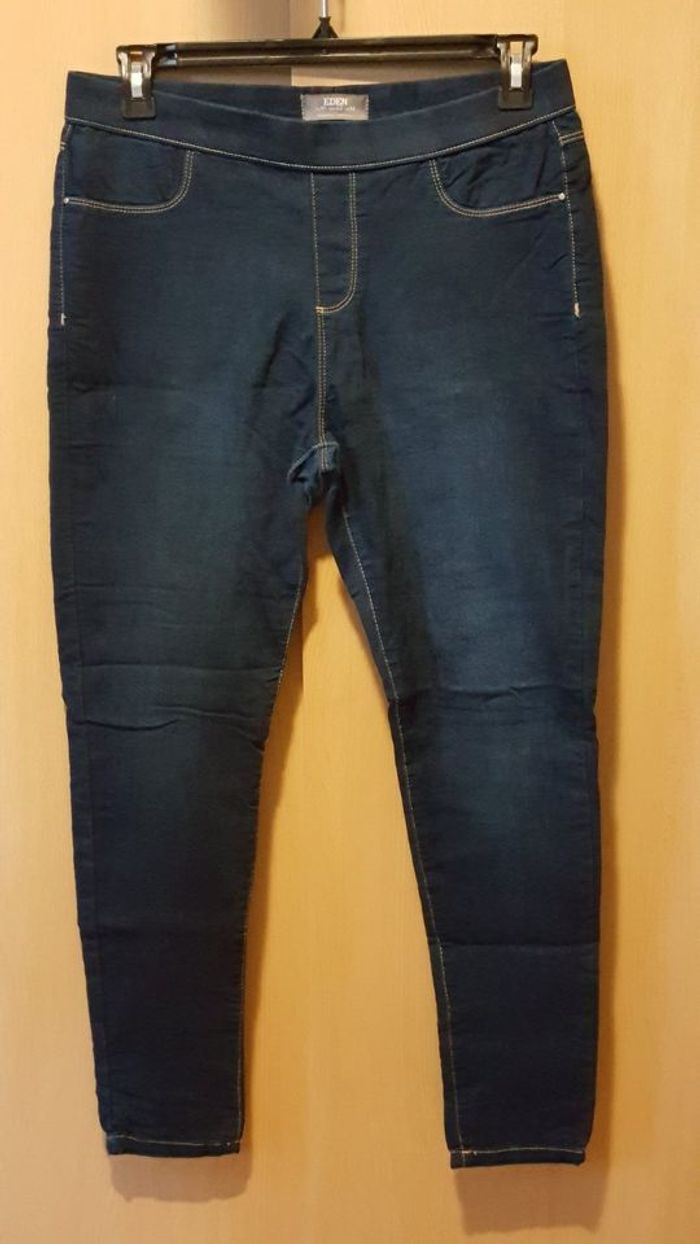 Jean "Eden" Taille 42 en bon état - photo numéro 6