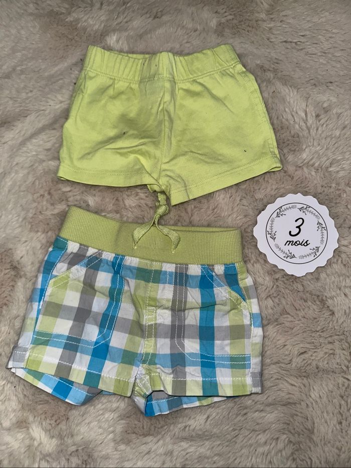 Lot de 2 shorts 3 mois