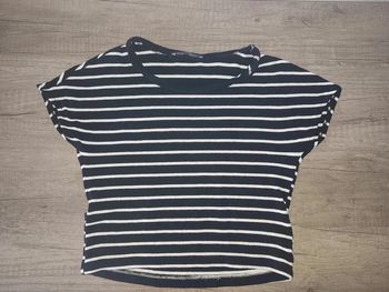 T shirt Zara taille S noir et blanc à rayures