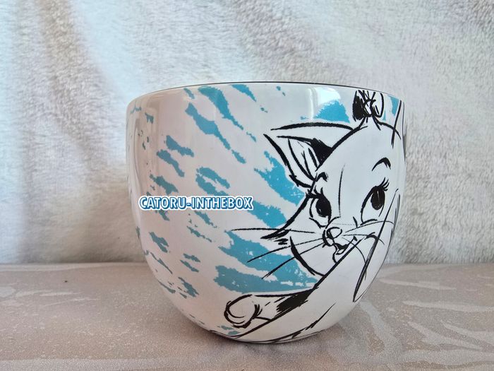 Tasse / Mug / Cup Disney Les Aristochats Marie The Aristocats - photo numéro 2