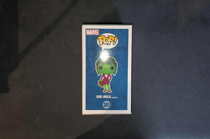 Figurine Funko Pop / She-Hulk 301 / Marvel / 2018 Spring Convention Exclusive - photo numéro 4