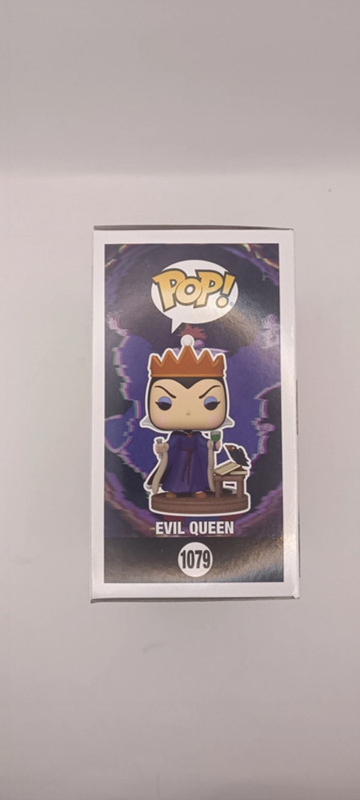 Funko pop : Disney Vilains 1079 - Evil Queen - photo numéro 4