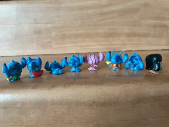 Figurines stitch