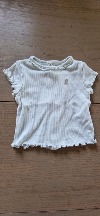 T shirt vert pâle kiabi porté 1 fois