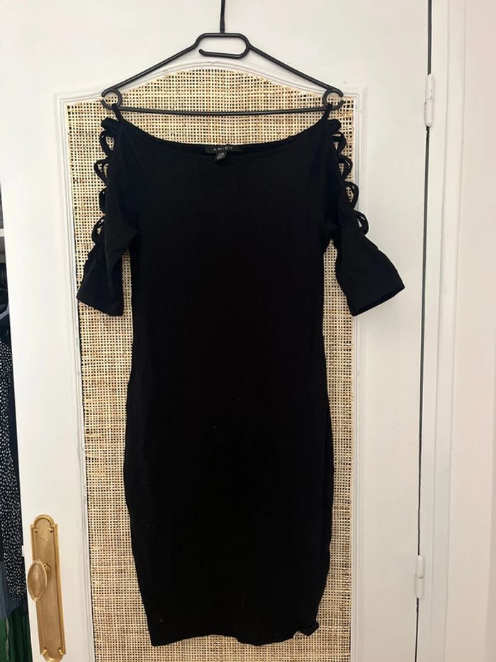 Robe noire