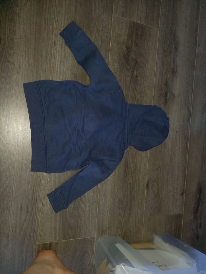 Sweat bleu foncé - photo numéro 3