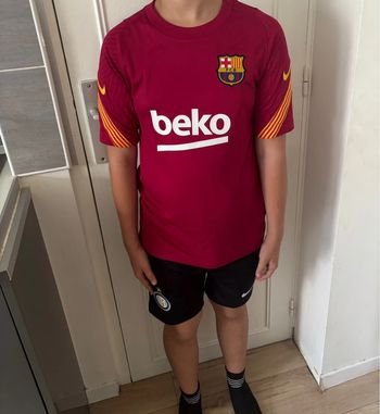 Maillot d'entraînement officiel FC Barcelone (Barça) saison 2019-2020.
