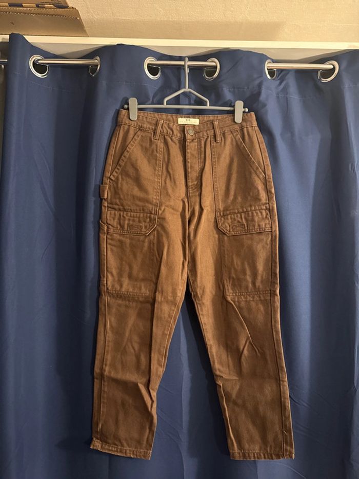 Pantalon cargo stradivarius M