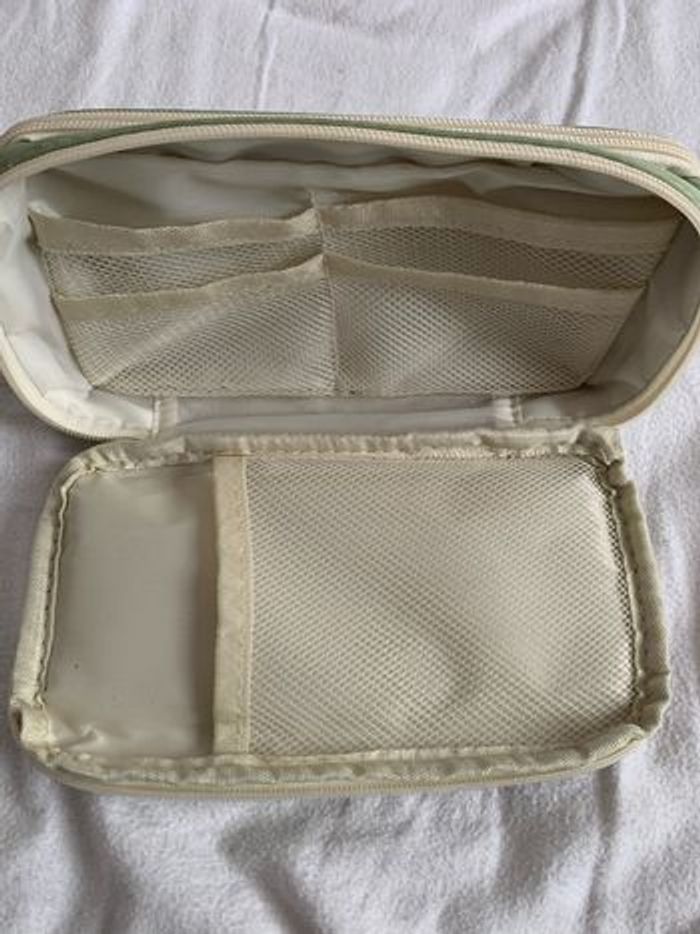 Trousse scolaire - photo numéro 4