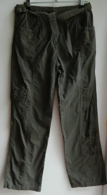 Pantalon brodé T 14 ans