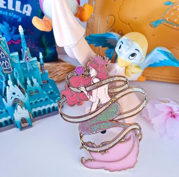 Pin's disney anna la reine des neiges frozen sirène mermaid