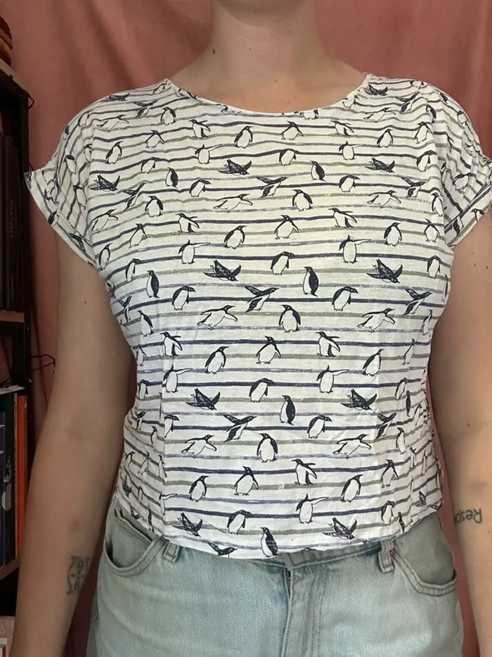T-shirt cache cache